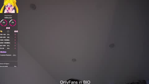 Mia online show from February 2026 07:51:01 AM