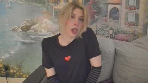 Taka online show from October 2025 11:22:02 AM