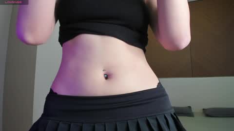 Mia  online show from March 2026 10:10:01 AM