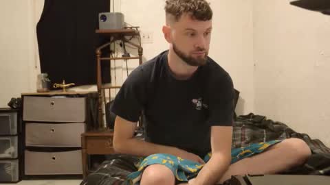 Snapshot of talenjames chatting on October 2025 01:52:01 PM Talen James online show from October 2025 01:52:01 PM