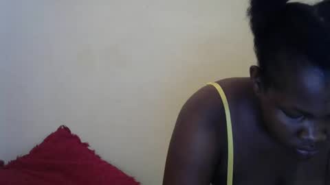 Snapshot of taliah254 chatting on February 2025 02:46:01 PM taliah254 online show from February 2025 02:46:01 PM