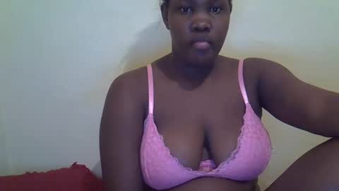 Snapshot of taliah254 chatting on February 2025 08:37:01 PM taliah254 online show from February 2025 08:37:01 PM
