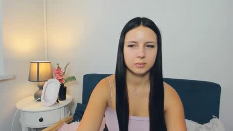 taliasensitive online show from October 2025 10:35:01 AM