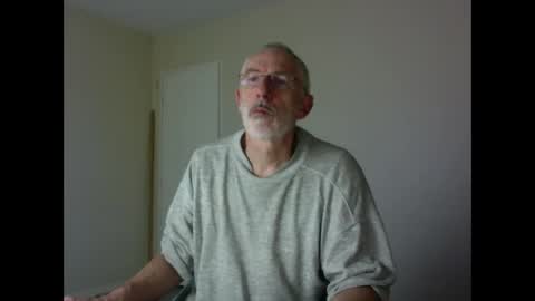 Jack Pierrot online show from October 2025 06:52:01 PM