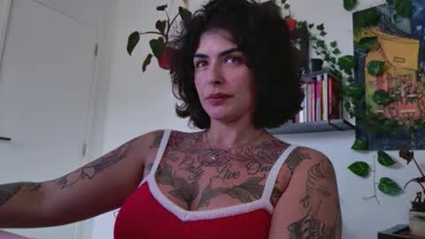 Tali Majid online show from December 2025 05:14:01 AM