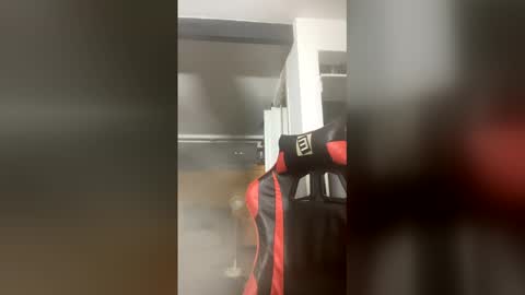 talktome4 online show from February 2026 01:42:01 AM