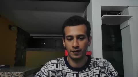 talktome4 online show from April 2026 08:20:02 PM