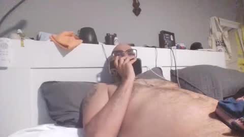 talllatino310 online show from April 2026 04:13:02 AM