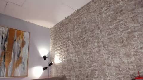 Snapshot of tamara_aluna chatting on February 2025 06:37:01 PM Tami online show from February 2025 06:37:01 PM