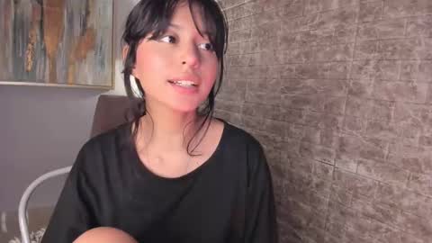 Snapshot of tamara_aluna chatting on March 2025 06:48:01 PM Tami online show from March 2025 06:48:01 PM