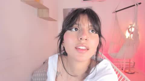 Snapshot of tamara_aluna chatting on March 2025 06:11:01 PM Tami online show from March 2025 06:11:01 PM