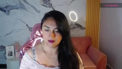 tamara_ch1 online show from September 2025 12:10:01 PM