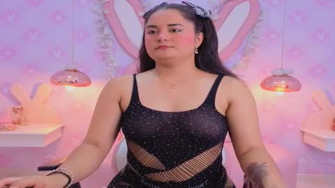 Snapshot of tamara_slutt chatting on September 2025 07:13:02 PM Tamara online show from September 2025 07:13:02 PM