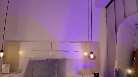 Tamara  online show from December 2025 11:47:01 AM