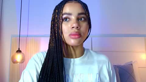 Tamara  online show from December 2025 04:58:01 PM