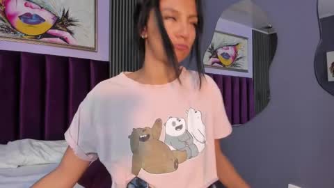 Tamy  online show from January 2025 06:41:02 PM