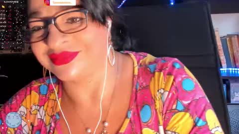 Tamara Aniston online show from February 2025 03:46:01 PM