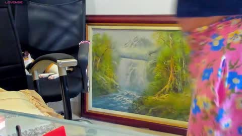 Tamara Aniston online show from March 2025 12:57:02 PM
