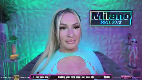 Snapshot of tamaramilano chatting on October 2025 08:23:02 AM TamaraMilano online show from October 2025 08:23:02 AM