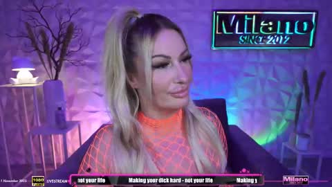 Snapshot of tamaramilano chatting on November 2025 09:31:02 AM TamaraMilano online show from November 2025 09:31:02 AM