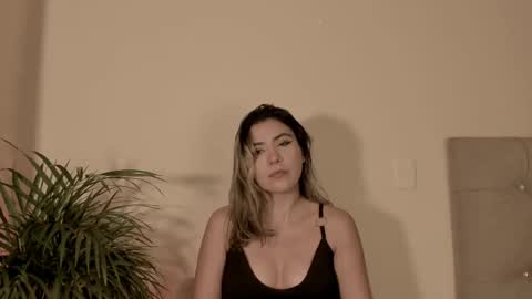 Tamara. online show from April 2026 01:07:01 AM