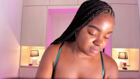 Tami online show from January 2025 05:56:02 PM