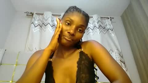 tamia online show from February 2025 08:53:02 PM