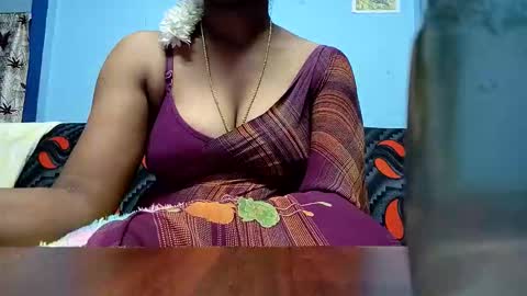 Snapshot of tamilmadhi520 chatting on October 2025 05:31:02 PM tamilmadhi520 online show from October 2025 05:31:02 PM