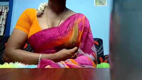 Snapshot of tamilmadhi520 chatting on November 2025 05:37:02 PM tamilmadhi520 online show from November 2025 05:37:02 PM