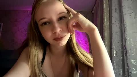 Jenny online show from April 2026 07:58:01 PM