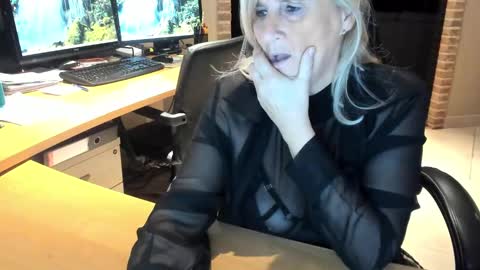Tammy online show from December 2024 06:52:02 PM