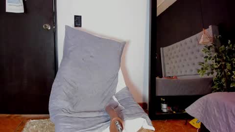   online show from January 2025 06:48:02 AM