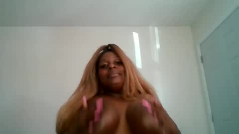 Snapshot of tamyajay chatting on January 2025 05:42:01 PM Tamya Jay online show from January 2025 05:42:01 PM