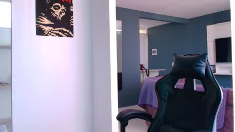 Aytana online show from November 2025 01:22:01 PM