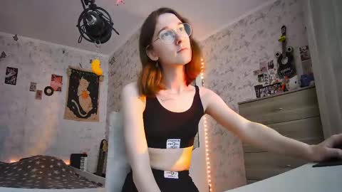 Snapshot of tangerine4dreams chatting on June 2026 09:34:02 AM Milena Kuprianova online show from June 2026 09:34:02 AM