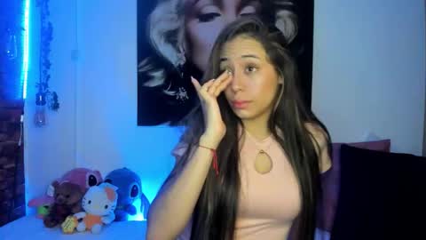 tania06 online show from January 2026 01:59:02 PM