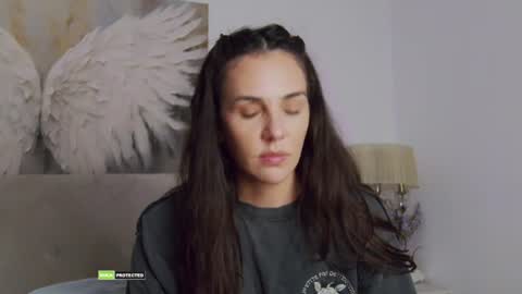 Tania Amore online show from July 2026 06:12:01 PM