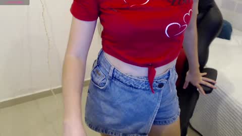 Tania  online show from December 2024 03:33:02 PM