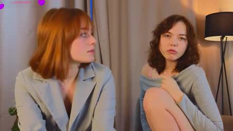 Angela and Victoria online show from December 2025 04:07:02 AM