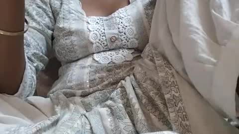 taniya_roy4628 online show from April 2026 02:34:02 AM