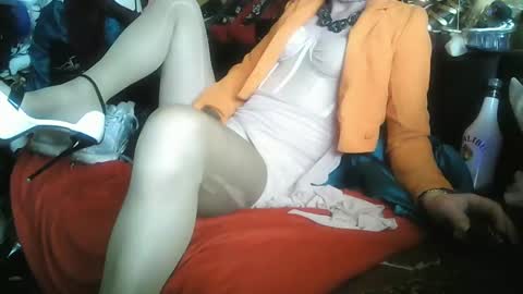 Snapshot of tanjageile chatting on February 2025 12:31:01 PM tanjageile online show from February 2025 12:31:01 PM