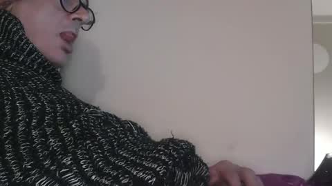 Snapshot of tantriceye chatting on January 2025 06:32:01 PM tantriceye online show from January 2025 06:32:01 PM