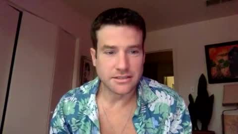 Dr. Love online show from April 2026 02:32:02 PM