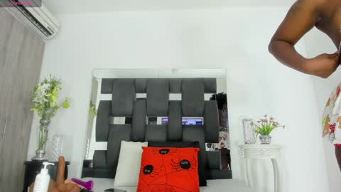 Tanya online show from December 2024 11:39:01 PM