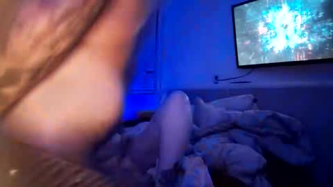 Snapshot of tap_water_drinking chatting on June 2026 06:08:01 AM rad online show from June 2026 06:08:01 AM