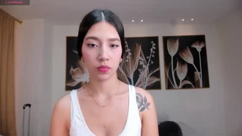 Tara Lawrence online show from November 2025 02:43:02 AM