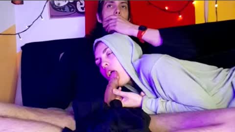 Snapshot of tarian_xxx chatting on October 2025 06:28:02 AM T J online show from October 2025 06:28:02 AM