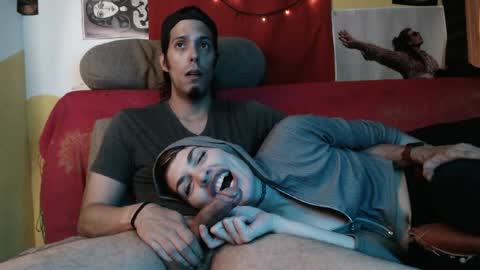 T  J   online show from April 2026 07:44:01 PM