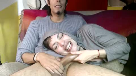 T  J   online show from April 2026 01:41:02 AM