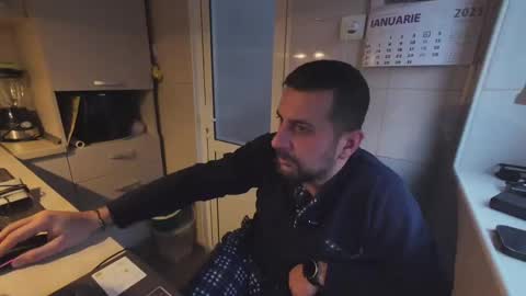 Snapshot of tarkan198 chatting on January 2025 05:58:02 AM tarkan198 online show from January 2025 05:58:02 AM